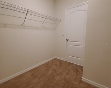 2965 E Slater Drive - Photo Thumbnail 11