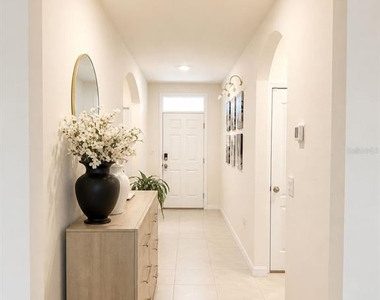 375 Boardwalk Avenue - Photo Thumbnail 4