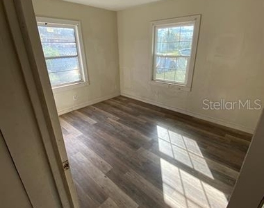 625 Holmes Avenue - Photo Thumbnail 7