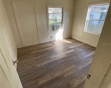 625 Holmes Avenue - Photo Thumbnail 14