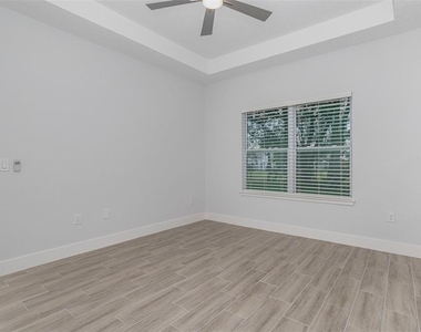 1108 Oregon Avenue - Photo Thumbnail 9
