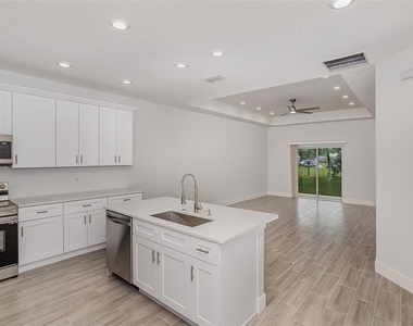1108 Oregon Avenue - Photo Thumbnail 5