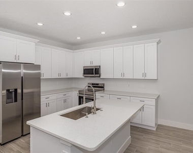 1108 Oregon Avenue - Photo Thumbnail 3