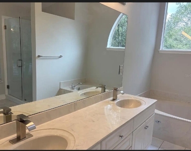 1119 S Pennsylvania Avenue - Photo Thumbnail 17