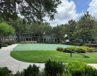 6811 Helmsley Circle - Photo Thumbnail 31