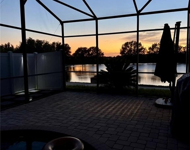 6811 Helmsley Circle - Photo Thumbnail 20