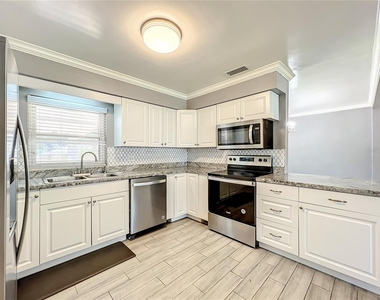 1006 E 11th Avenue - Photo Thumbnail 10