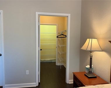 1301 Tuscan Terrace - Photo Thumbnail 20