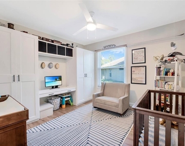 4713 Windsor Avenue - Photo Thumbnail 24