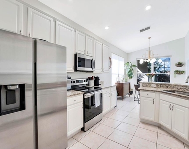 4713 Windsor Avenue - Photo Thumbnail 14