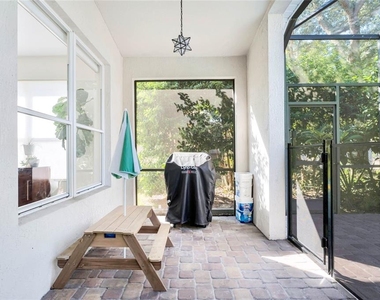 4713 Windsor Avenue - Photo Thumbnail 30