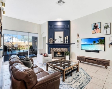4713 Windsor Avenue - Photo Thumbnail 8