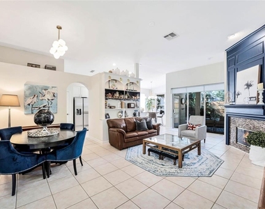 4713 Windsor Avenue - Photo Thumbnail 7