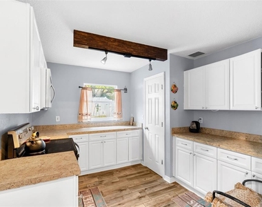 10312 Carlson Circle - Photo Thumbnail 20