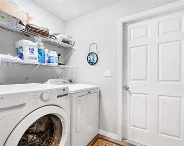 10312 Carlson Circle - Photo Thumbnail 23