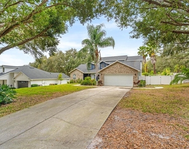 10312 Carlson Circle - Photo Thumbnail 2