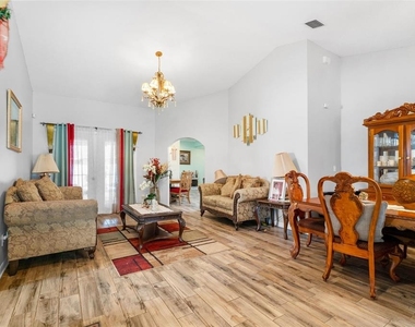 10312 Carlson Circle - Photo Thumbnail 4