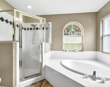 10312 Carlson Circle - Photo Thumbnail 12