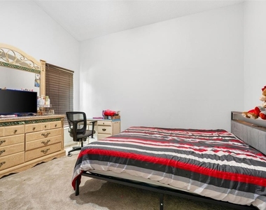 10312 Carlson Circle - Photo Thumbnail 33