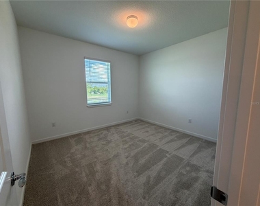 6888 Gilly Shadow Street - Photo Thumbnail 19