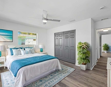 2491 Coronado Way - Photo Thumbnail 10