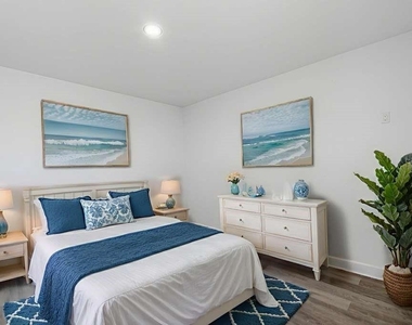 2491 Coronado Way - Photo Thumbnail 9