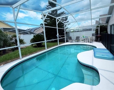 121 Bloomingdale Drive - Photo Thumbnail 1