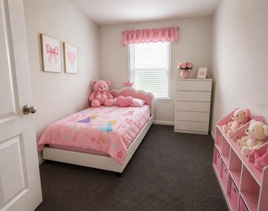 2393 Penguin Boulevard - Photo Thumbnail 6