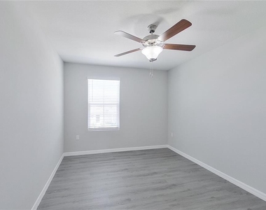 8704 Sw 44th Court - Photo Thumbnail 18