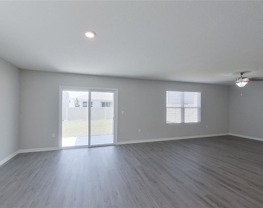 8704 Sw 44th Court - Photo Thumbnail 1