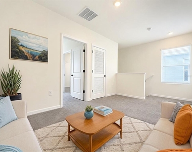 16091 Balboa Mist Court - Photo Thumbnail 10