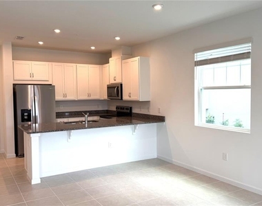 2947 Camellia Flower Street - Photo Thumbnail 2