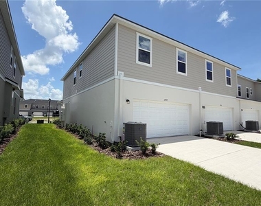 2947 Camellia Flower Street - Photo Thumbnail 21