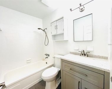 1509 Phyllis Street - Photo Thumbnail 11