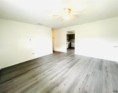 1509 Phyllis Street - Photo Thumbnail 12
