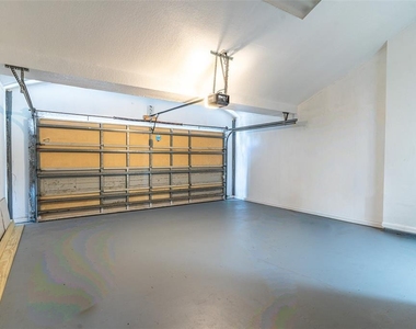 148 Madalyn Court - Photo Thumbnail 16