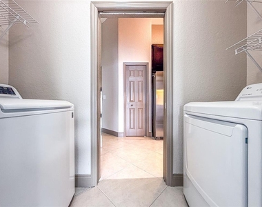 148 Madalyn Court - Photo Thumbnail 15