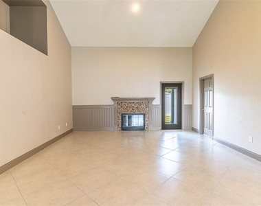 148 Madalyn Court - Photo Thumbnail 3