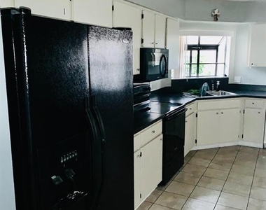 1846 Masters Lane - Photo Thumbnail 8