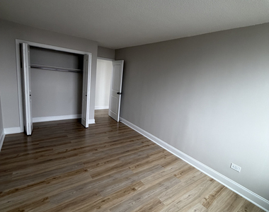 3333 Broadway - Photo Thumbnail 5