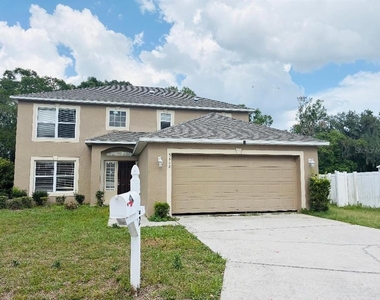 5662 Oakwood Knoll Drive - Photo Thumbnail 1