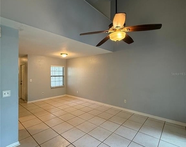 7200 Sw 8th Avenue - Photo Thumbnail 4