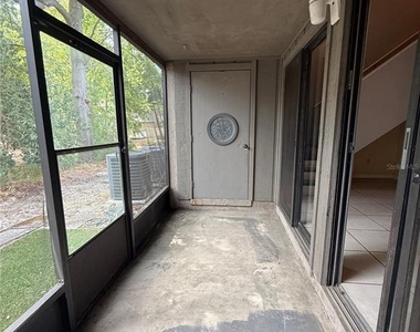 7200 Sw 8th Avenue - Photo Thumbnail 33