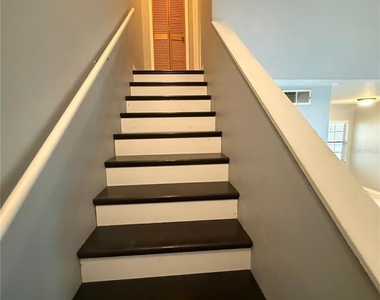 7200 Sw 8th Avenue - Photo Thumbnail 19