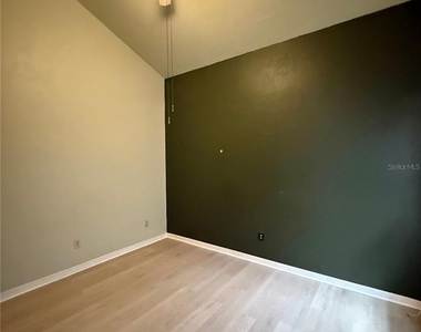 7200 Sw 8th Avenue - Photo Thumbnail 12