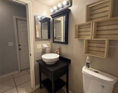 7200 Sw 8th Avenue - Photo Thumbnail 16