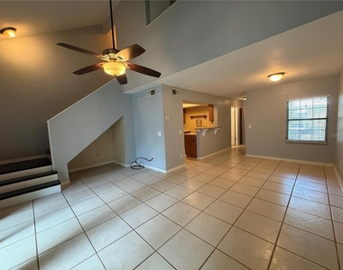7200 Sw 8th Avenue - Photo Thumbnail 3