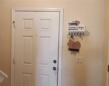 16229 Old Ash Loop - Photo Thumbnail 6