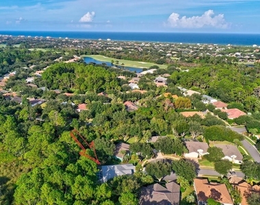 7 Shinnecock Court - Photo Thumbnail 8