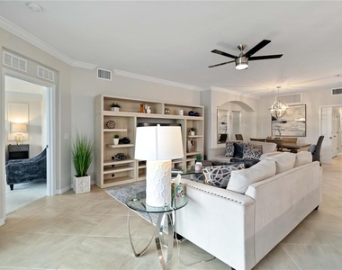 10805 Tarflower Drive - Photo Thumbnail 8